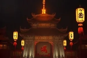 《三月未寄》剧照：邮局窗口递交的一封泛黄信件